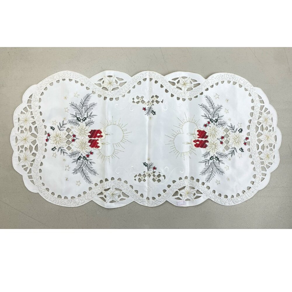 Vintage Holiday Table Scarf Candles Poinsettias Open Weave Embroidered Red Green